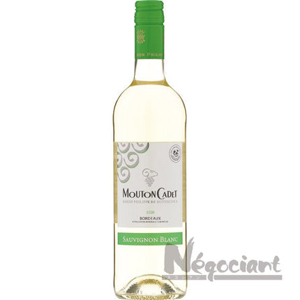 ムートン カデ ソーヴィニヨンブラン
