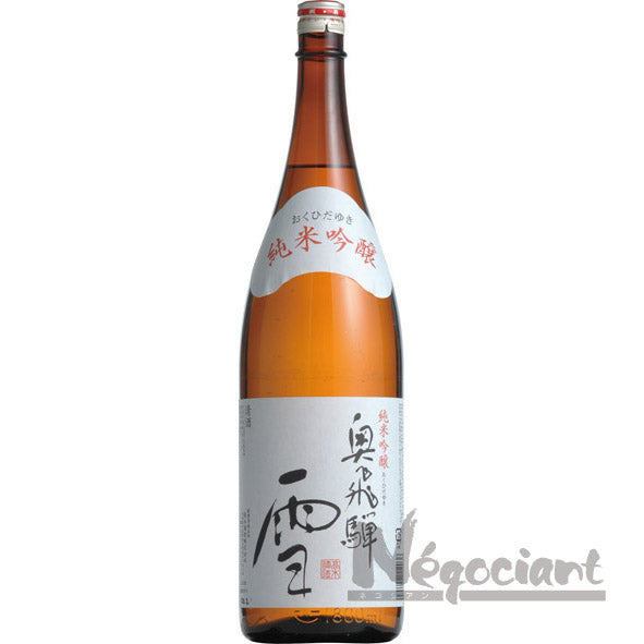 奥飛騨 雪 純米吟醸 1800ml