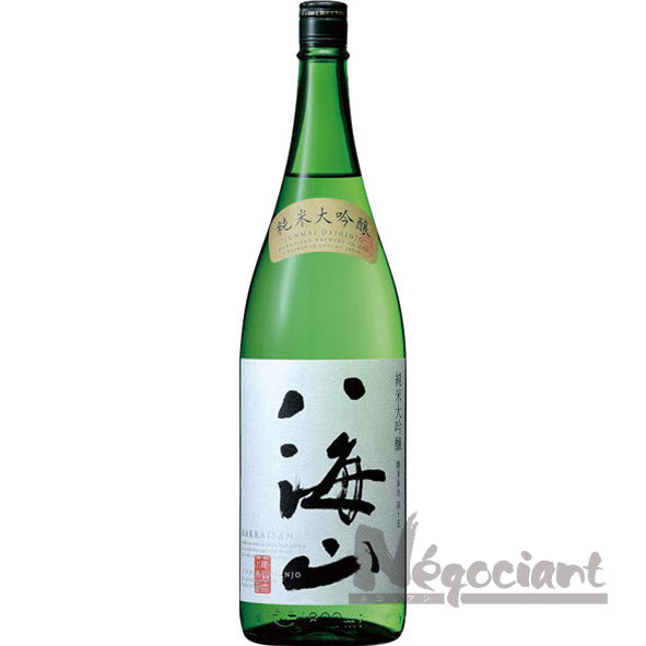 八海山 純米大吟醸 1800ml