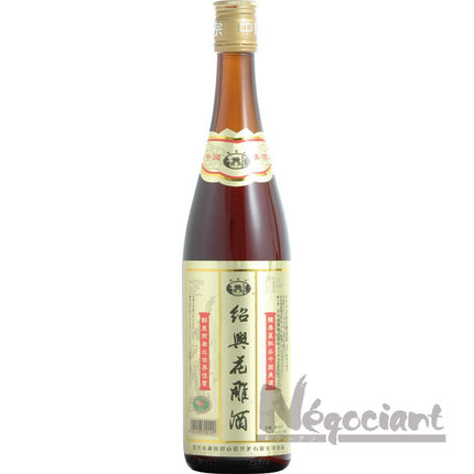 越王台紹興酒花彫酒 金ラベル三年 600ml